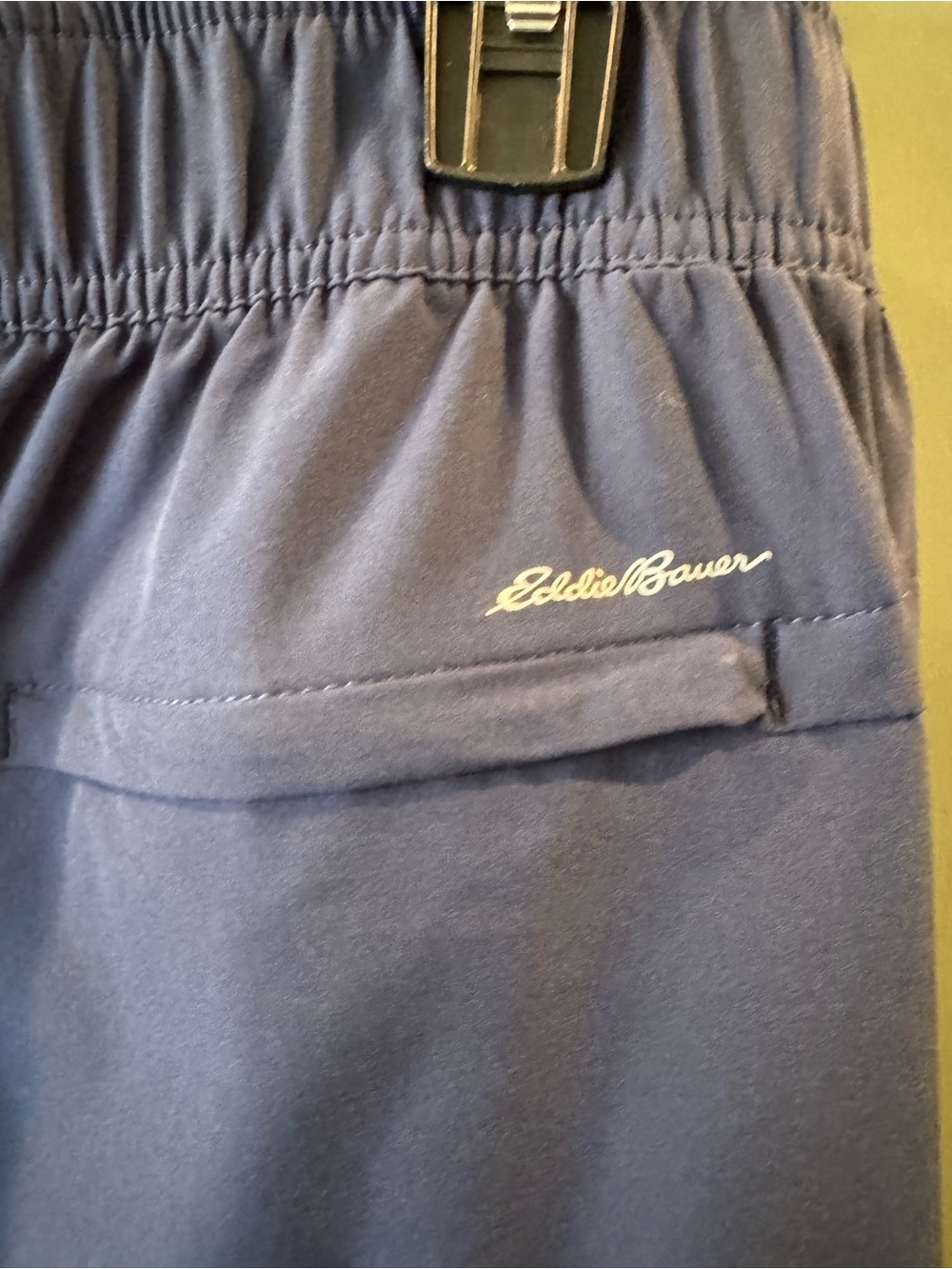 Women’s Eddie Bauer Navy Ankle Travel Pants - Size XL - Picture 3 of 5